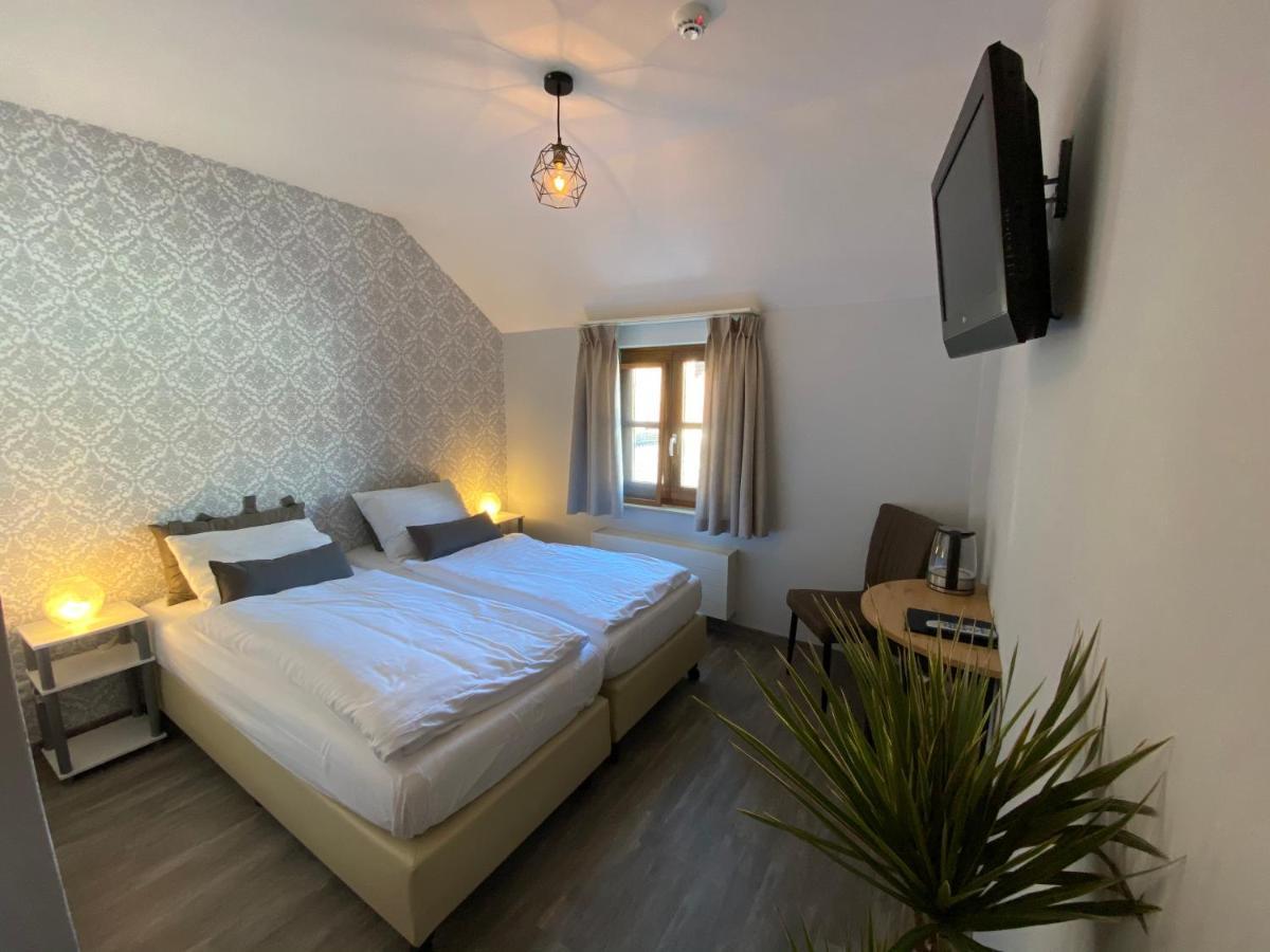 Hotel Crasborn Thorn Exteriér fotografie